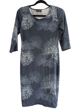 Kahulale'a Blue Floral 3/4 Sleeve Dress. S